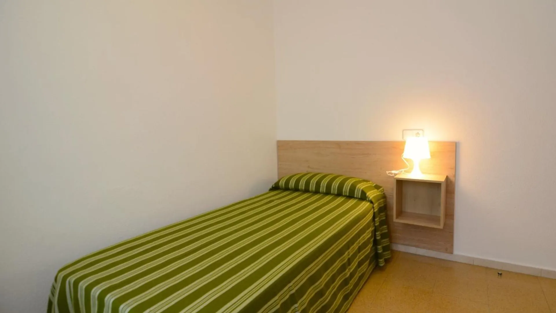 Marina Lateral 1D Apartment L'Estartit Spain